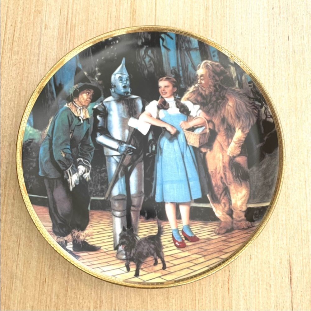 The Hamilton Collection We are off to see the Wizard collectible plate
